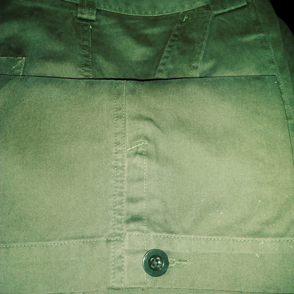 GAP SURPLUS VINTAGE KHAKI PANTS SIZE 34×30,A FABULOUS GIFT ITEM.